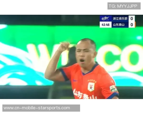 泰山队顽强追平浙江裁判VAR判罚引争议克雷桑点球成功助队逆转局势