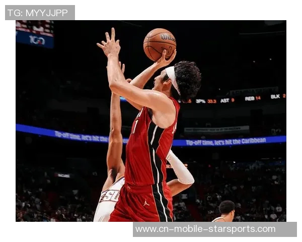 哈克斯高效表现12投10中砍下22分2篮板7助攻助球队获胜