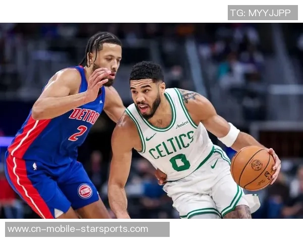 华子分析热火战术变化与希罗复出后的挡拆调整策略