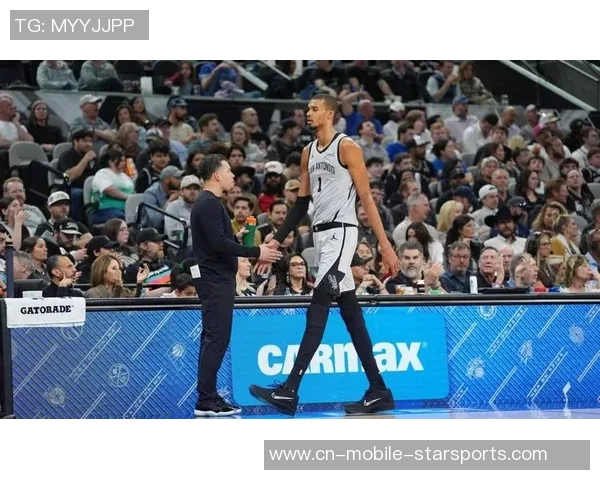 阿里纳斯分析文班若运球得分潜力马刺有望冲击西部决赛