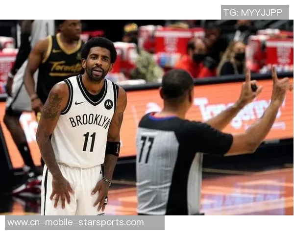 三球半场表现平平12投4中贡献12分4板3助3失误状态需提升